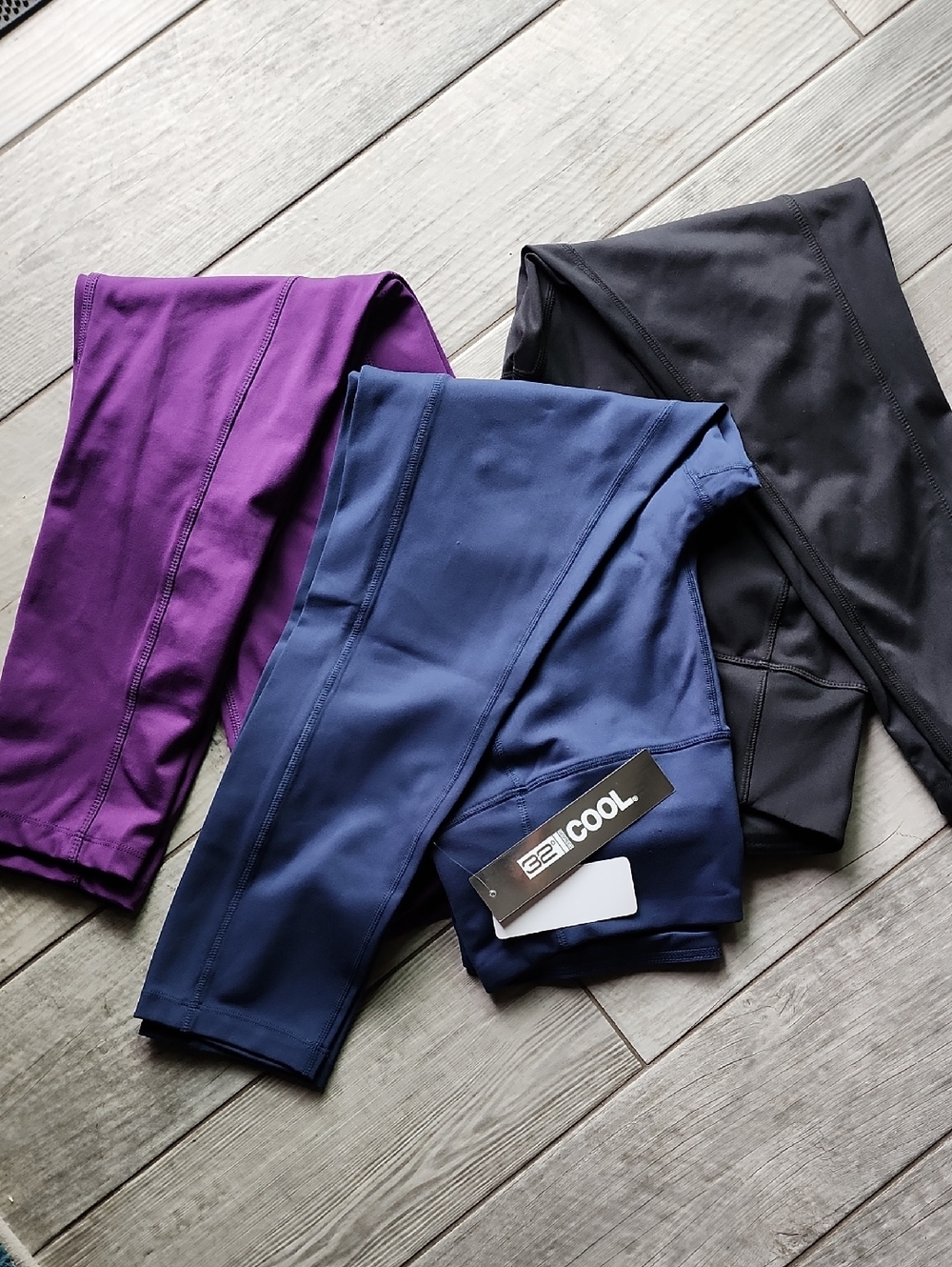 Womens Size M Active Performance Leggings - Purple, Navy, Black